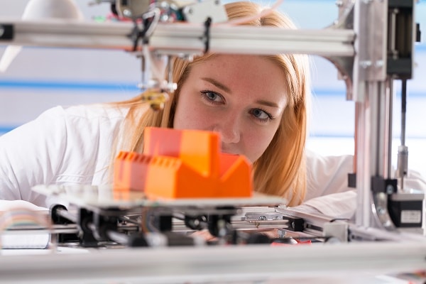 Automated analysis in laboratory