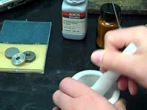 Comparison of different Solid Sampling Techniques for FT- IR Spectroscopy