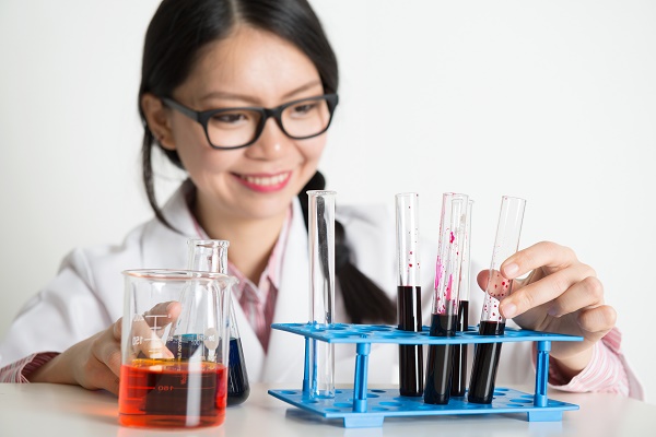 Guide on How to Write a Laboratory Report Essay