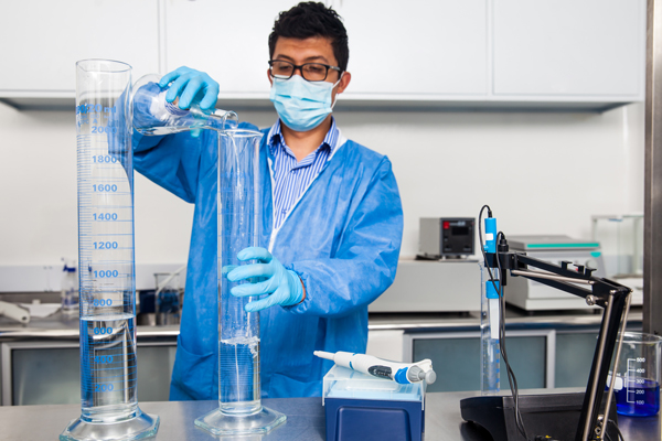 Guidelines on use of buffers in HPLC separations 1 Scientist mixing solvents for preparation of buffer solution
